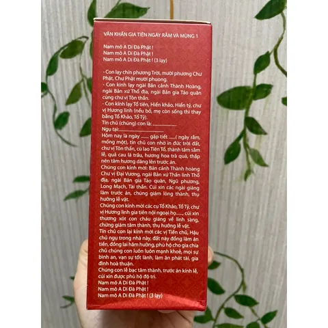 Hộp 20 khăn ướt hương trầm ngũ vị bao sái ban thờ Phát Lộc LAU DỌN BÀN THỜ