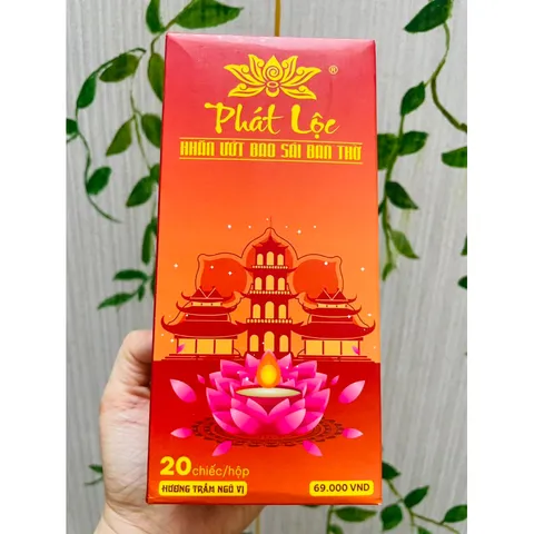 Hộp 20 khăn ướt hương trầm ngũ vị bao sái ban thờ Phát Lộc LAU DỌN BÀN THỜ