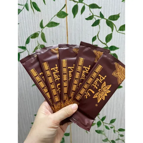 Hộp 20 khăn ướt hương trầm ngũ vị bao sái ban thờ Phát Lộc LAU DỌN BÀN THỜ