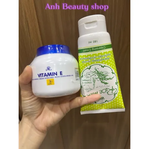 Combo Kem dưỡng ẩm vitamin E và Sữa rửa mặt Rice Milk Thái Lan