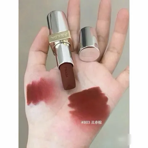 ( SẴN ) Son dưỡng P.r…@.d...@ U𝟎𝟎𝟏 , B𝟎𝟏 , B𝟎𝟑 ,B𝟎𝟓 , B𝟏𝟎𝟏 , B𝟏𝟎𝟕