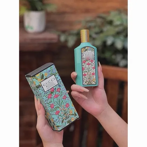 🌬️ NƯỚC HOA [GC] Flora sẵn ship 4 màu