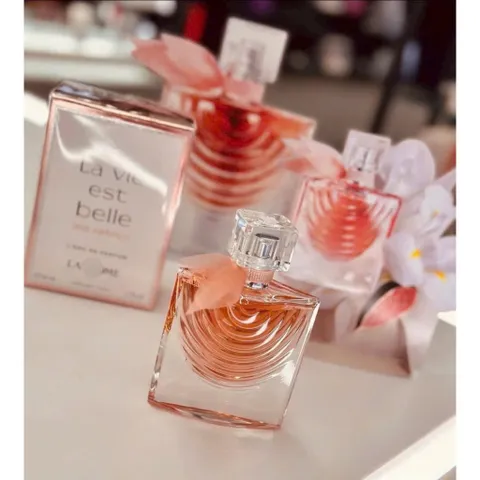 Nước hoa L.@.n.c.🖤.m.e La vie est belle Iris Absolu