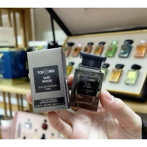 (𝙢𝙞𝙣𝙞 𝙖𝙪𝙩𝙝) Nước hoa Mini 𝙨𝙖𝙡𝙚