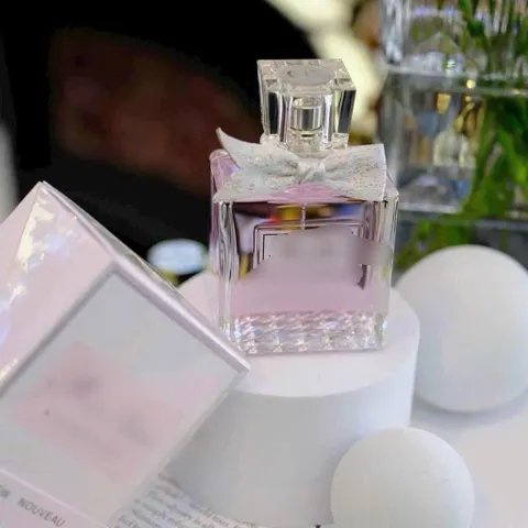💗Nước hoa M.i.s.s Di🌸 Bloming Bouquet NEW 100ml fullbox💗