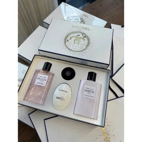 Sét siêu xịn di tặng thì sang lắm