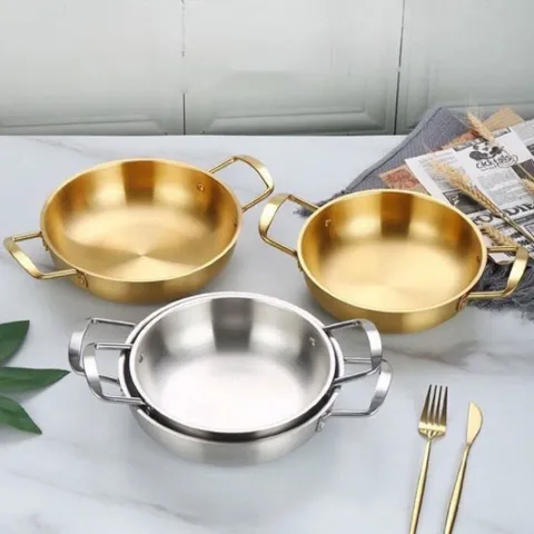 chảo đáy bầu 2 quai, thường dùng để nấu mì cay, nấu lẩu mini, xào nấu tại bàn hoặc đựng thức ăn trang trí (TH749)