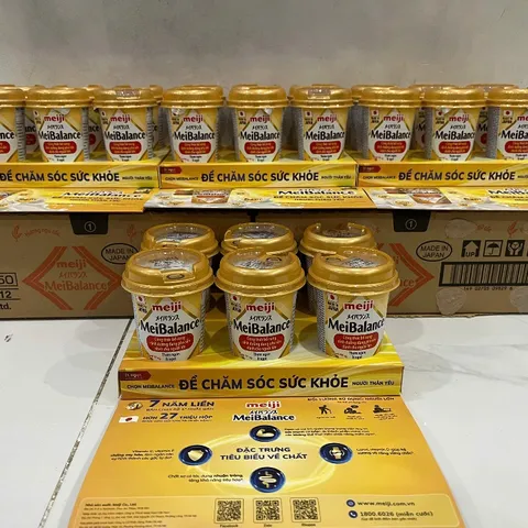 Thực Phẩm Bổ Sung Meiji MeiBalance 125 ml Dành cho người lớn