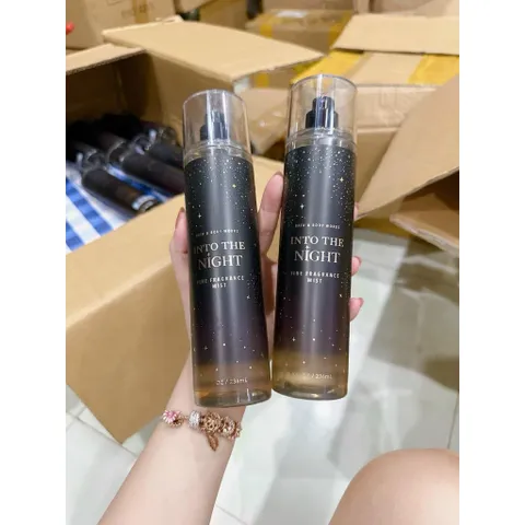 CAM KẾT Chính hãng Mỹ Xịt thơm toàn thân Bodymist Bath & Body Works mùi Into The Night 236ml