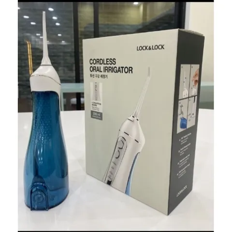 Máy tăm nước không dây LocknLock ENR156BLU Cordless Oral Irrigator,200ml - Màu xanh da trời