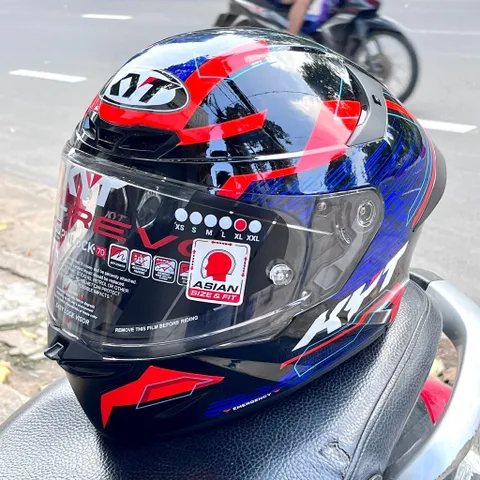 Nón Bảo Hiểm Fullface KYT TT-Revo Tem Speeding Red Chính Hãng – Form Nhỏ Ôm Đầu, Thiết Kế Thể Thao