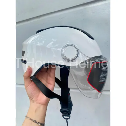 Mũ Bảo Hiểm-Nón Bảo Hiểm Nửa Đầu POC Falcon BEE Màu Trắng Bóng Cực Đẹp