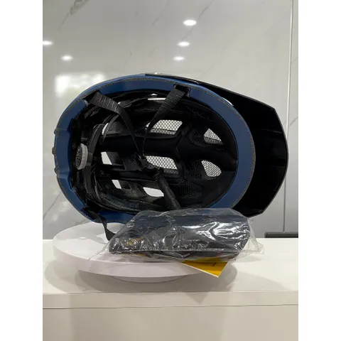 Mũ Thể Thao POC 07-Mũ Bảo Hiểm POC 07 Màu Xanh Navy Chính Hãng- Có Lót Thay Thế Full Box ( Khóa Cài)