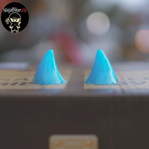 SỪNG NHỌN MINI GẮN NÓN BẢO HIỂM NHIỀU MÀU