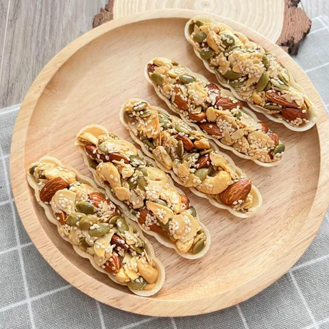 250g BÁNH THUYỀN MIX HẠT ( 10 bánh ) nhà MẸ TÔM