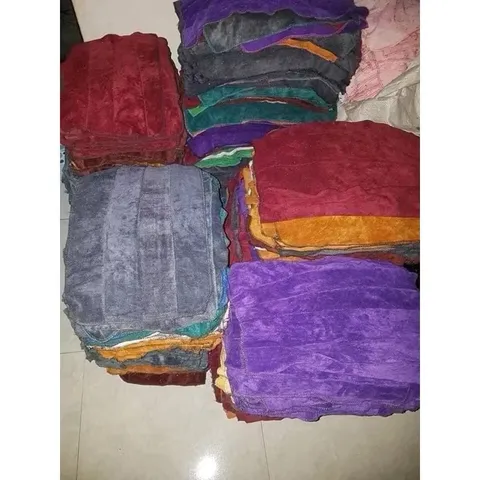 1 kg(15-17 chiếc) khăn lau ghép miếng
