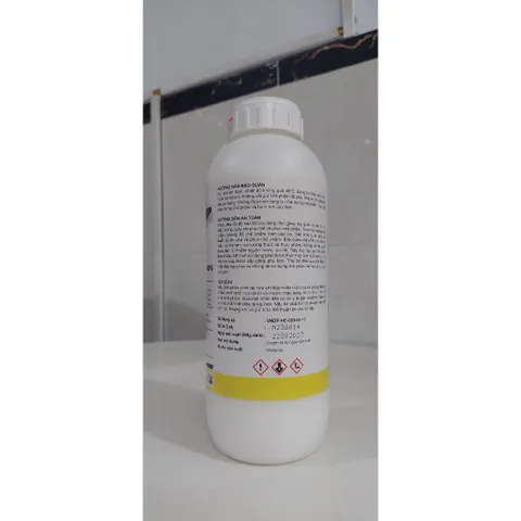 (Chính hãng) Thuốc diệt muỗi, diệt ruồi SUMIPRO EW 1 lít - hạ gục nhanh - Nhật Bản - dùng trong y tế