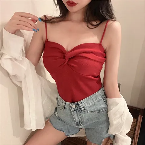 Áo len 2 dây ôm ngực màu đỏ sexy gợi cảm