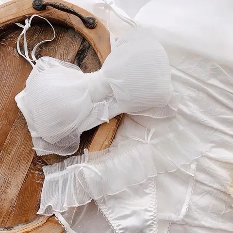 BRA NƠ DẬP LY ĐIỆU ĐÀ
