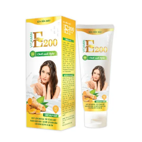 Sữa rửa mặt vitamin E 200 chiết xuất nghệ sữa dê nghệ đẹp da, mịn và sáng da nuôi ẩm da 