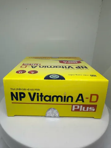 NP Vitamin A-D Plus bổ sung Vitamin A và D giúp sáng mắt, giảm khô da, xơ tóc