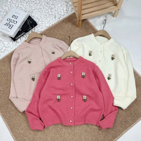 Áo khoác len cardigan nữ thêu hoa nút ngọc dài tay