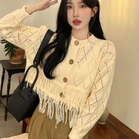 Áo khoác len cardigan nữ dáng ngắn 4 nút phối tua rua