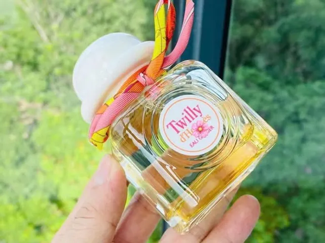 Nước hoa nữ Hermes Twilly D' Eau Ginger EDP thơm dịu sang trọng 50ml -