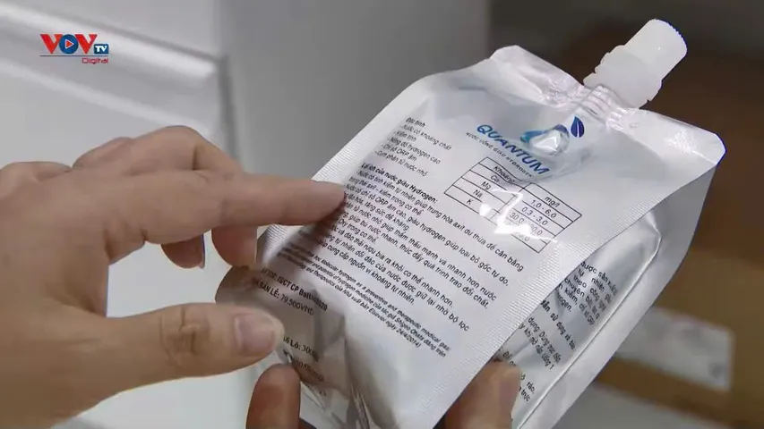 Nước uống ion kiềm Quantum bù khoáng điện giải giúp trung hòa lượng axit trong cơ thể, bù nước nhanh, đào thải độc tố, chống oxy hoá 350ml/ túi