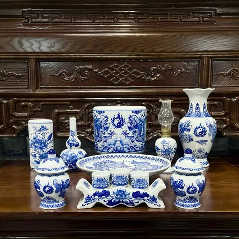 Chóe thờ cúng - chum nước thờ cúng vẽ rồng,sen men trắng gốm sứ bát tràng