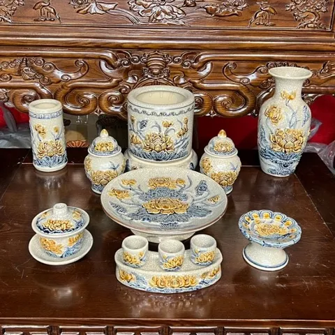 Đồ Thờ Cúng Cao Cấp - Men Rạn Đắp Nổi Nghệ Nhân Bát Tràng - Bát Hương Lư Hương - Bộ Đồ Cúng