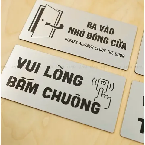 Bảng Alu In UV, đóng mở cửa, Pull, Push, open, nhận in theo yêu cầu