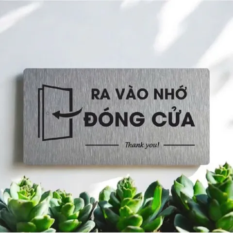 Bảng nhôm alu decor, bảng chỉ dẫn, bảng cảnh báo, in uv theo yêu cầu, tặng kèm keo dán 2 mặt