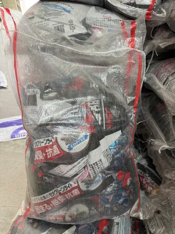(HỎA TỐC HCM) Cát Nhật đen cho mèo hiệu Samurai 9L (24 kgs/6 Bịch/Bao)-khử mùi-vón tốt hạn chế bụi-đã bao gồm VAT