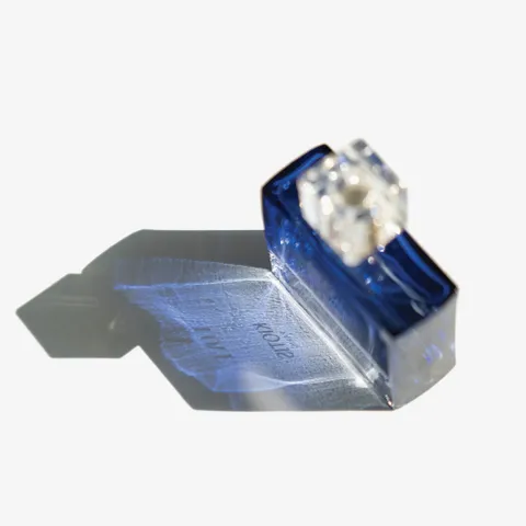 Nước hoa cao cấp với hương hoa tinh tế quý phái quyến rũ cho nữ giới KIOITS IRIS LOVE 50ml