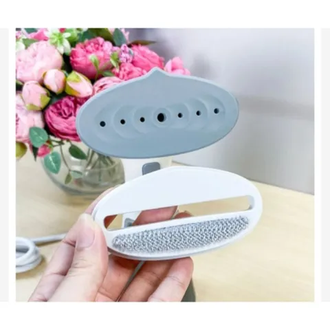 BÀN LÀ HƠI NƯỚC CẦM TAY LOCKNLOCK ENI148