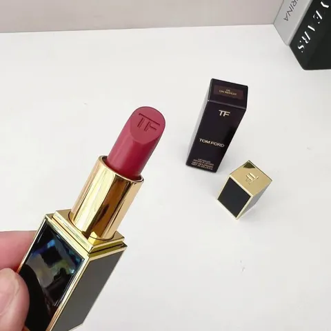 💄 Son Tom Ford 06 On Repeat lì mịn cao cấp, giao hỏa tốc 2h nhận ngay