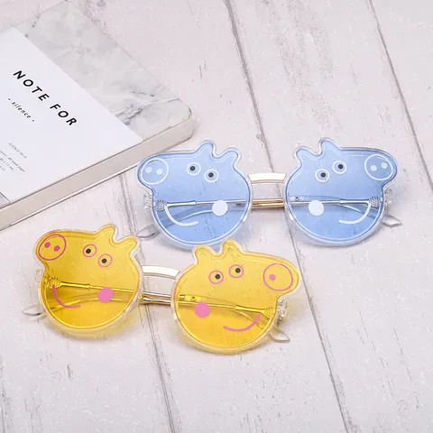 CỰC XINH - Kính râm cho bé hình heo dễ thương cho bé trai, bé gái - Kính râm cho bé hình heo dễ thương nhiều màu sắc tươi sáng, không lo bụi, không lo chói nắng