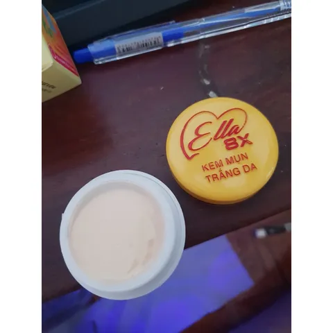 Kem mụn trắng da Ella 8x dạng hủ 12g hiệu quả sau 3 ngày sử dụng - HK24