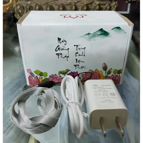 MÁY CÓ CỐC SẠC, KHÔNG THẺ NHỚ - Máy niệm phật là bồ đề - có cáp sạc, có cốc ĐÃ TÍCH HỢP 30 BÀI NIỆM PHẬT, KINH 880083