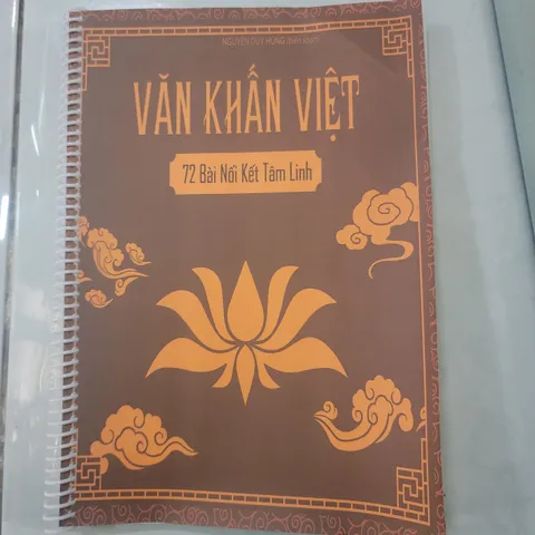 Sổ tay Văn Khấn Việt 72 Bài Nối Kết Tâm Linh 880122