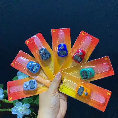 Máy Bấm Số Niệm Phật Đeo Ngón Tay Màu Ngẫu Nhiên