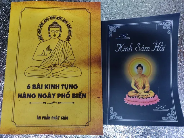 Combo 2 quyển 6 bài kinh tụng hàng ngày 338 trang và Kinh Sám hối 158 trang 880209