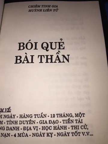 SỔ TAY Bói Quẻ Bài Thần (Bìa Vàng) 880304