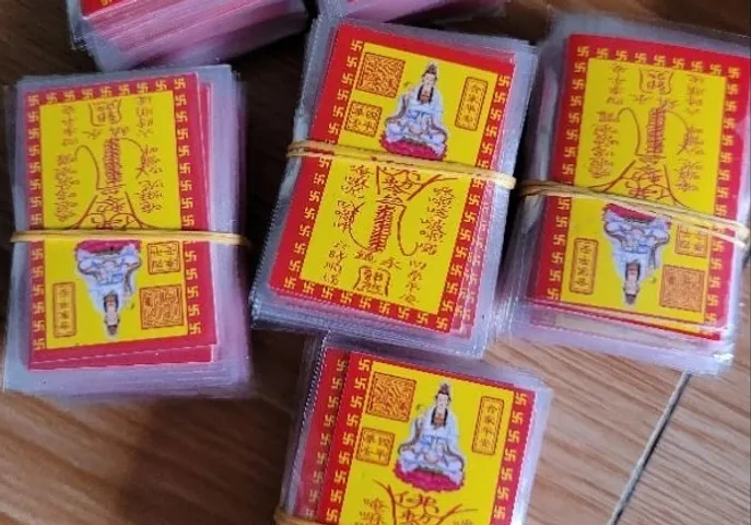 COMBO 100 Thẻ Mẹ Quan Âm Phù Hộ Bình An – Vật Phẩm Tâm Linh – Combo Số Lượng Lớn Giá Tốt
