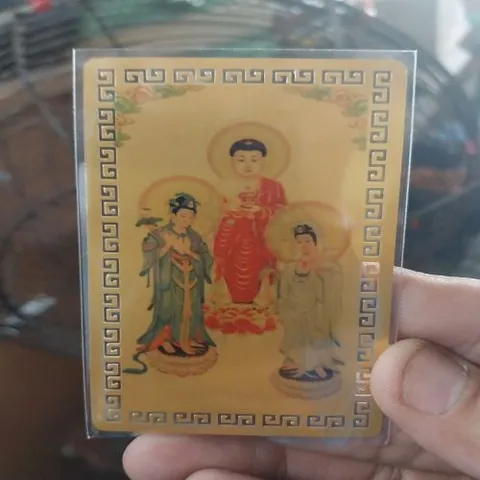 màng ép kim bài linh phù tam thế phật