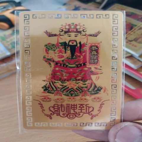 kim bài linh phù thần tài đỏ