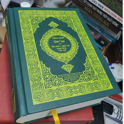 Thiên Kinh Qur’an (Bản dịch Ý nghĩa nội dung bằng Việt ngữ)