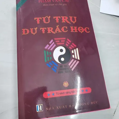 Tứ Trụ Dự Trắc Học – Phạm Văn Các