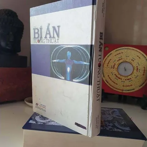 Bí Ẩn Tướng Thuật – Nghiên Cứu Văn Hoá Truyền Thống